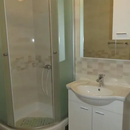 Studio 6827c Appartamento *
